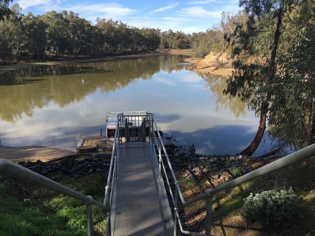 Riverspa Apartments Moama Esterno foto